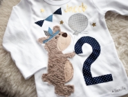 Geburtstagsshirt mit Zahl und Namen, Bär blau-grau